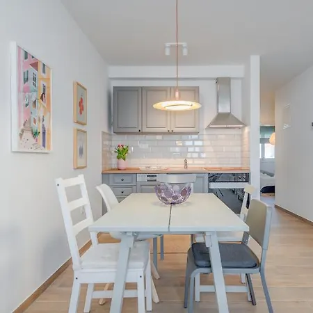 Διαμέρισμα New And Chic Place Near Old Town Of