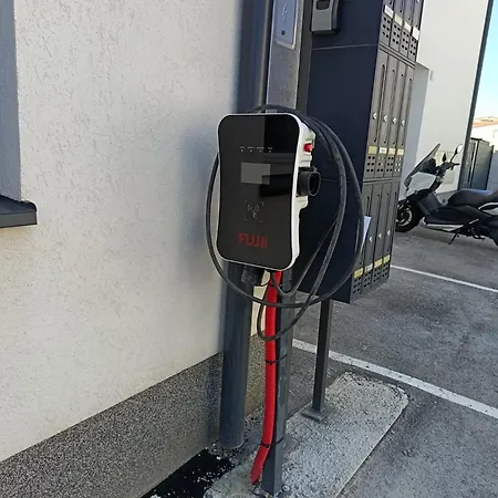 Διαμέρισμα New And Chic Place Near Old Town Of *