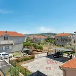 Apartment New And Chic Place Near Old Town Of Trogir