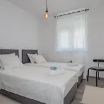 Apartamento New And Chic Place Near Old Town Of