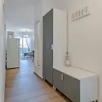 New And Chic Place Near Old Town Of Apartamento