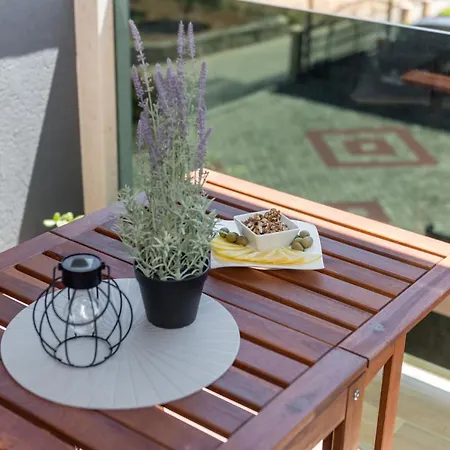 New And Chic Place Near Old Town Of Апартаменты Трогир