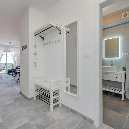 Апартаменты New And Chic Place Near Old Town Of *