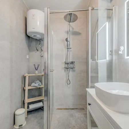 Апартаменты New And Chic Place Near Old Town Of Трогир